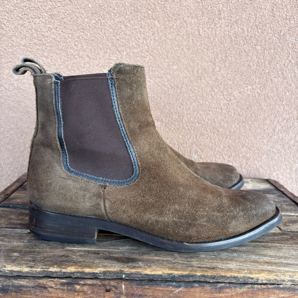 Thursday Boot Co. Duchess Chelsea Boot - Picture 4 of 14